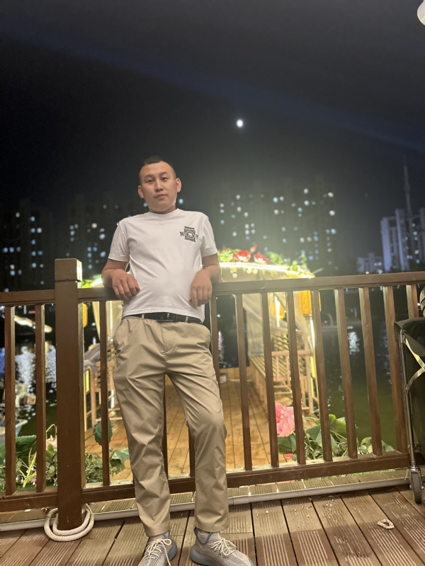 大超的第一张照片--无锡相亲服务中心
