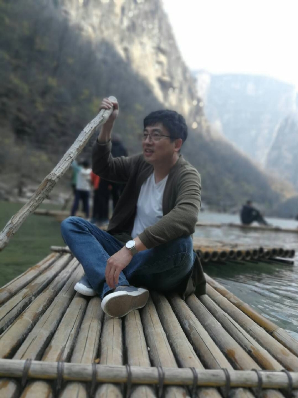 风被吹走了的第一张照片--无锡相亲服务中心