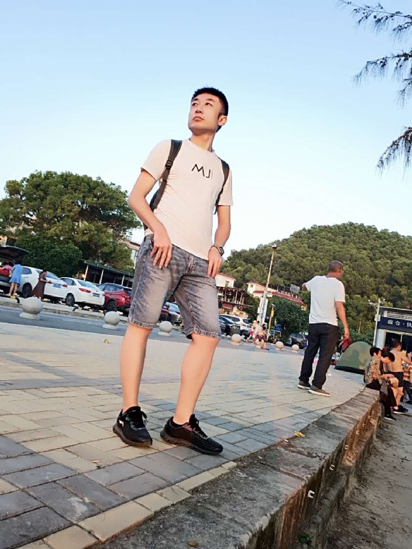 俊皓的第一张照片--无锡相亲服务中心