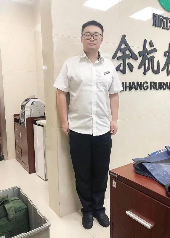 君临天下的第一张照片--无锡相亲服务中心