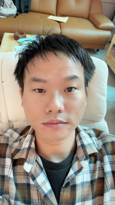 向日葵的第一张照片--无锡相亲服务中心