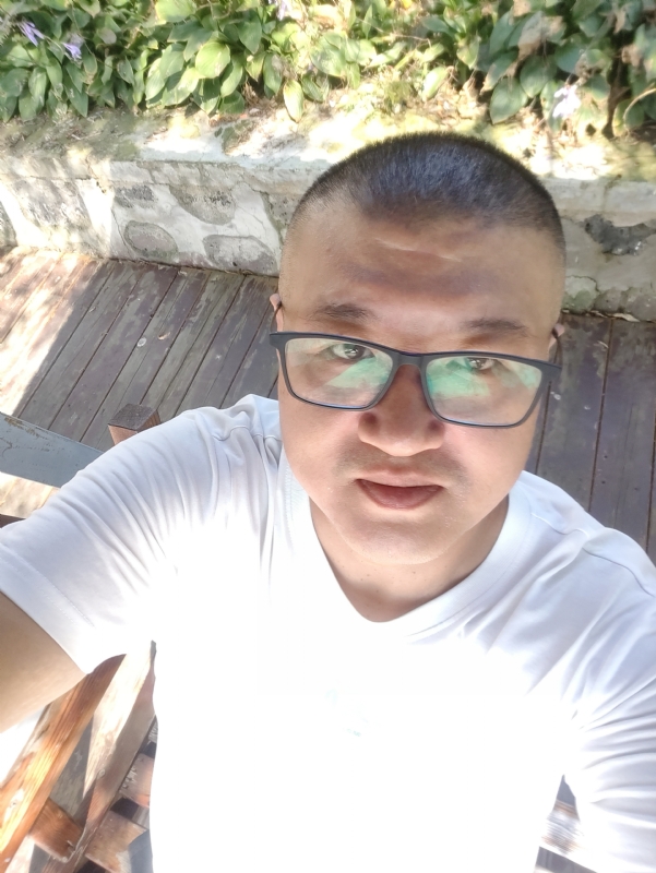 羊十八的第一张照片--无锡相亲服务中心