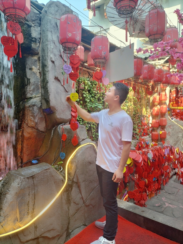 时间不语的第二张照片--无锡相亲服务中心