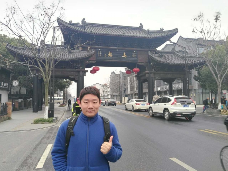 秋风秋雨的第一张照片--无锡相亲服务中心