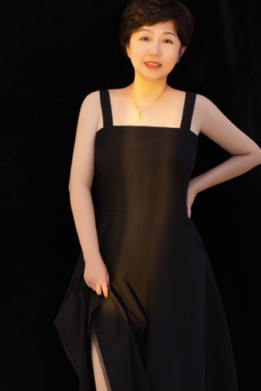阿娜的第一张照片--无锡相亲服务中心