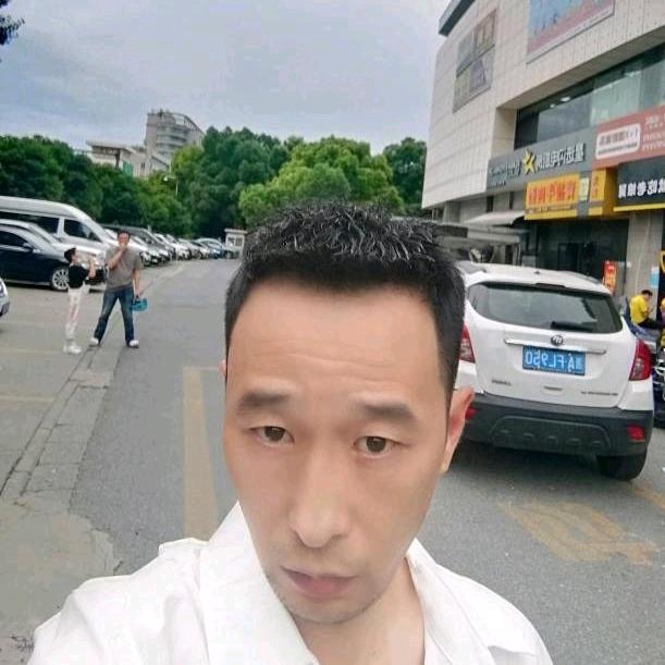 小林的第三张照片--无锡相亲服务中心