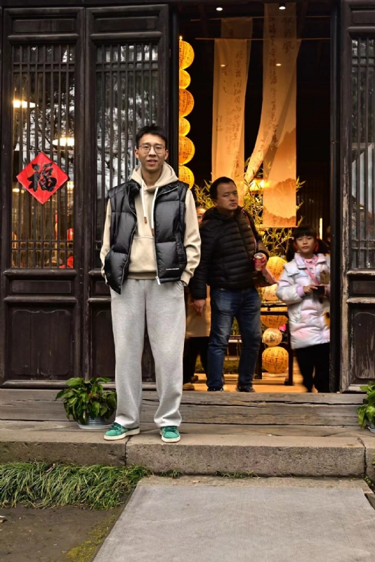 浦江小后生的第一张照片--无锡相亲服务中心