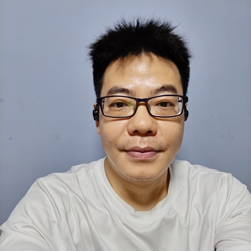 八月的星光的第一张照片--无锡相亲服务中心