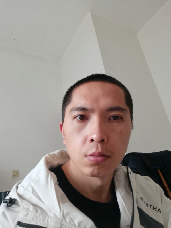 至诚的第一张照片--无锡相亲服务中心