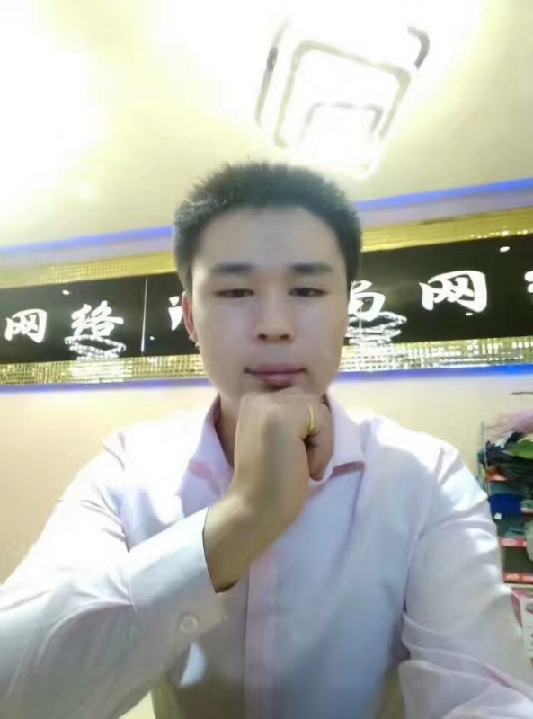 沉默寡言的第一张照片--无锡相亲服务中心
