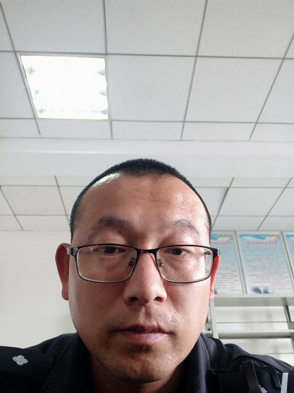布鲁斯贺的第三张照片--无锡相亲服务中心