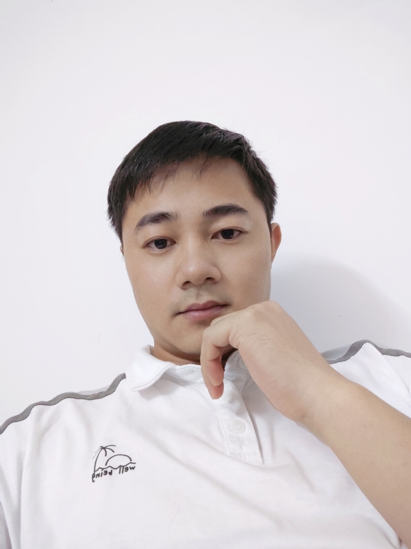 啊良的第一张照片--无锡相亲服务中心