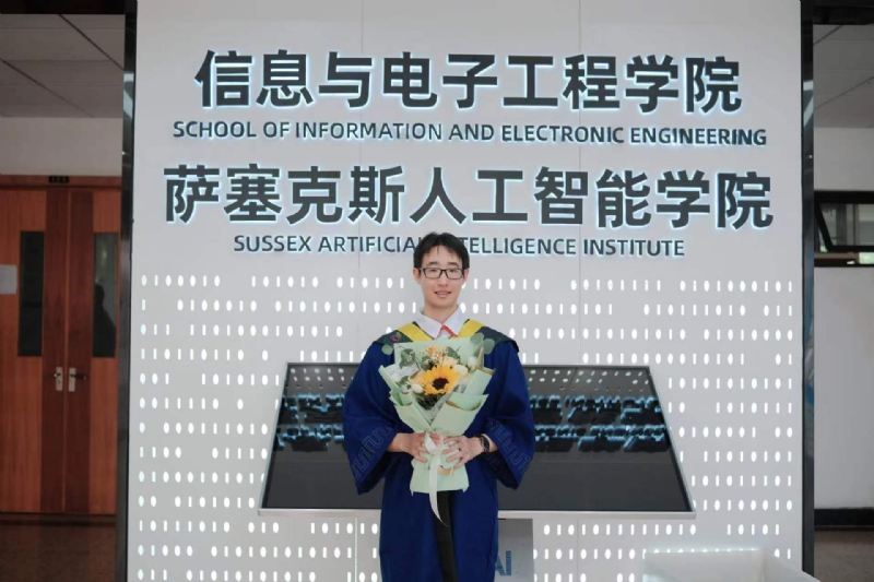 陈潇的第三张照片--无锡相亲服务中心