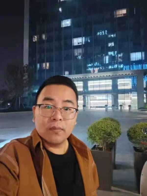 少康的第一张照片--无锡相亲服务中心
