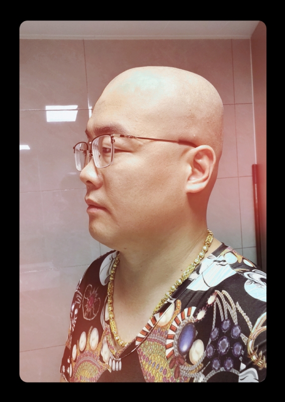 一生诺言的第三张照片--无锡相亲服务中心