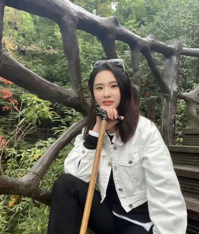 琪琪的第一张照片--无锡相亲服务中心