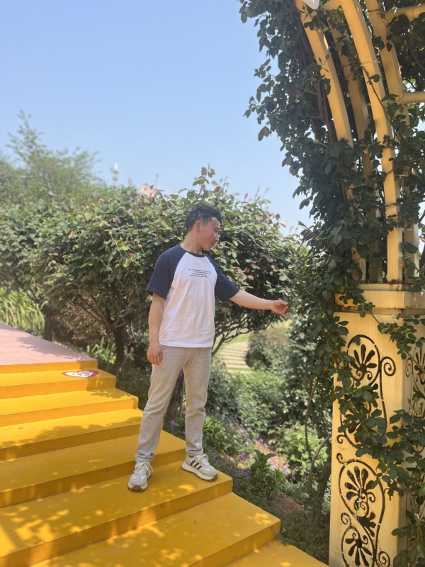 罗湘的第一张照片--无锡相亲服务中心
