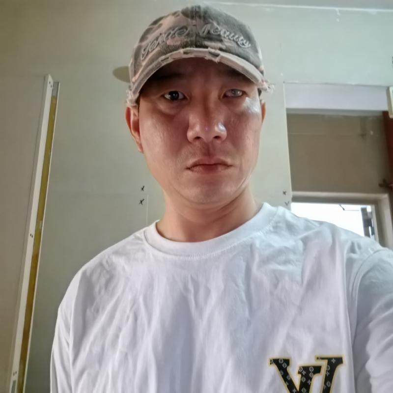 小心做人的第一张照片--无锡相亲服务中心