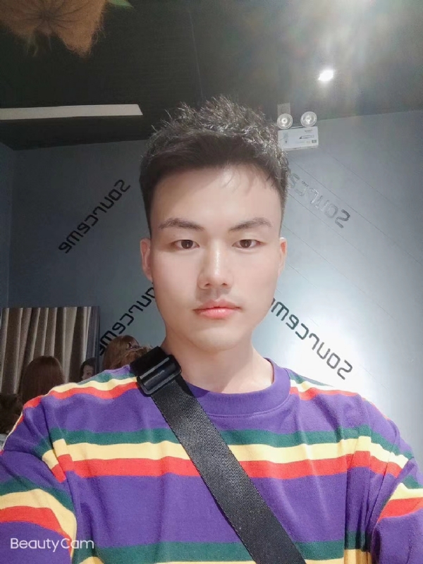满天的星光的第四张照片--无锡相亲服务中心