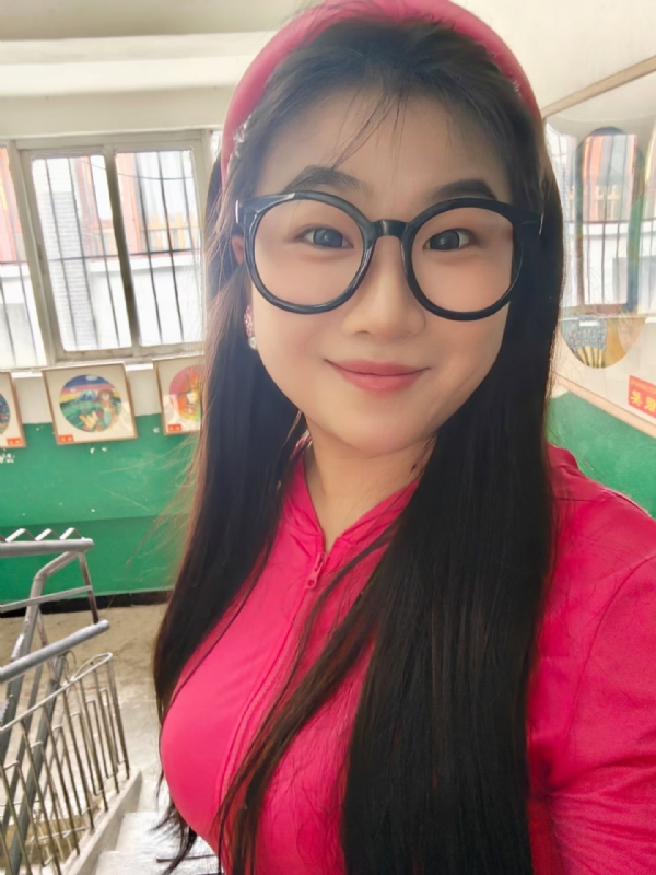 颂宜的第一张照片--无锡相亲服务中心