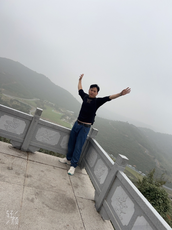 择一人白头偕老的第三张照片--无锡相亲服务中心