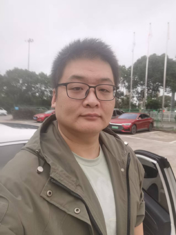 Russell的第一张照片--无锡相亲服务中心