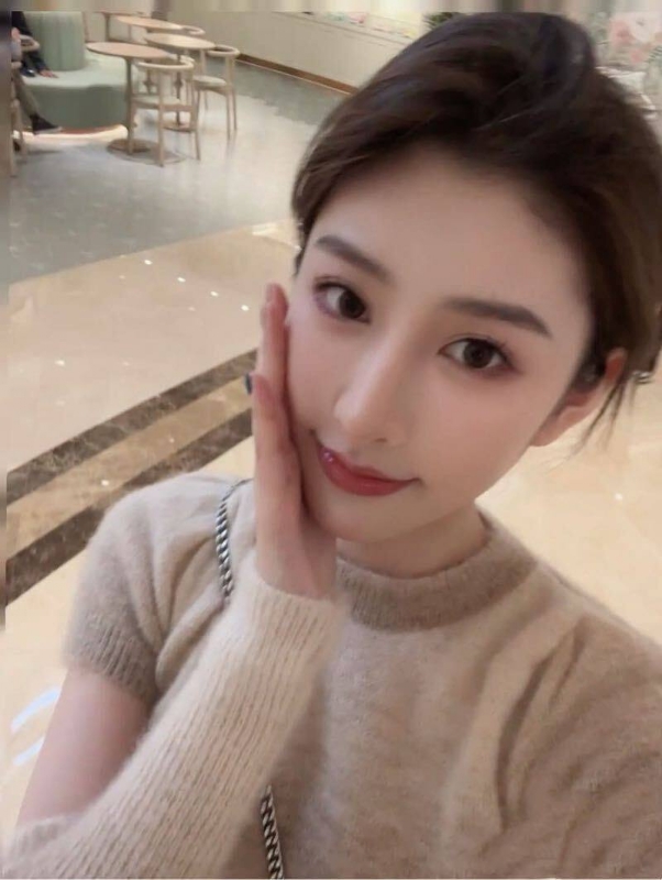 夏不夏的第一张照片--无锡相亲服务中心