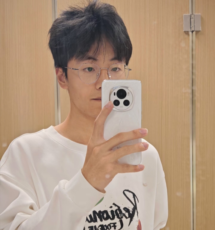 张浩博的第四张照片--无锡相亲服务中心