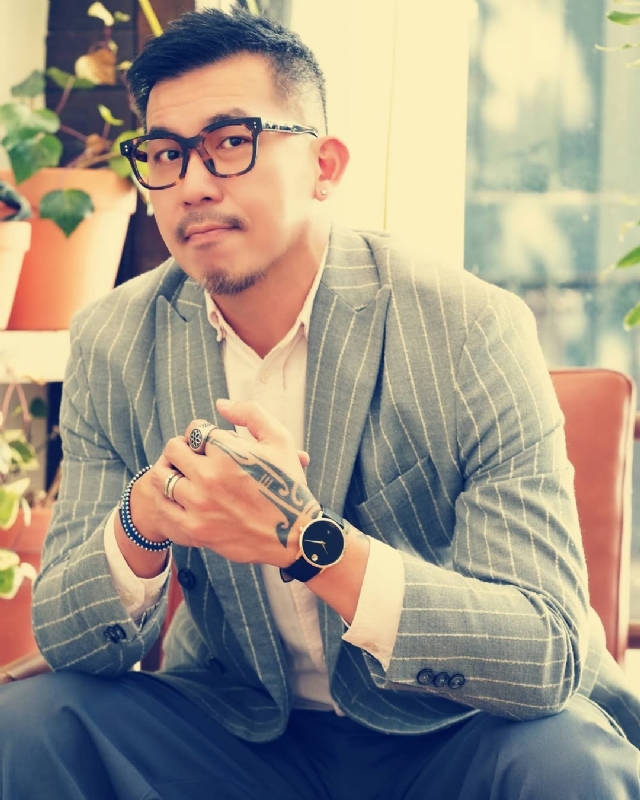 晚风渡半舟的第一张照片--无锡相亲服务中心