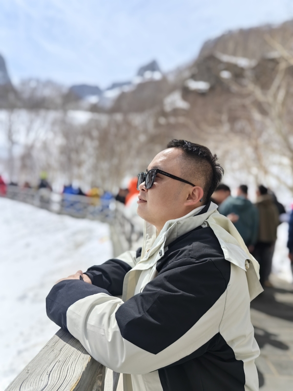 小龙的第一张照片--无锡相亲服务中心