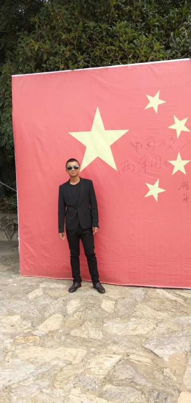 奔腾的小乌鸦的第一张照片--无锡相亲服务中心