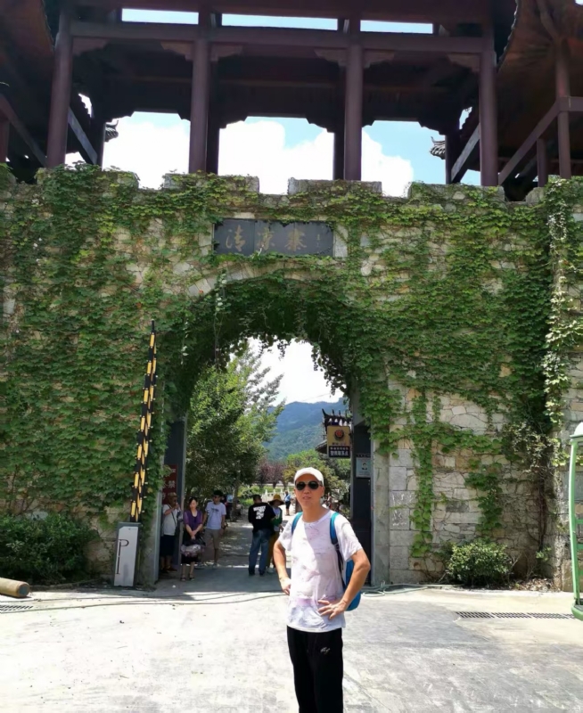 品心人的第一张照片--无锡相亲服务中心