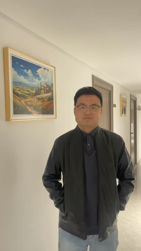 半瓶子的第二张照片--无锡相亲服务中心