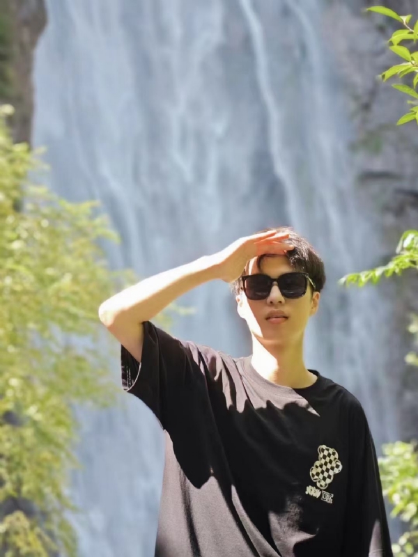 大橙子的第一张照片--无锡相亲服务中心