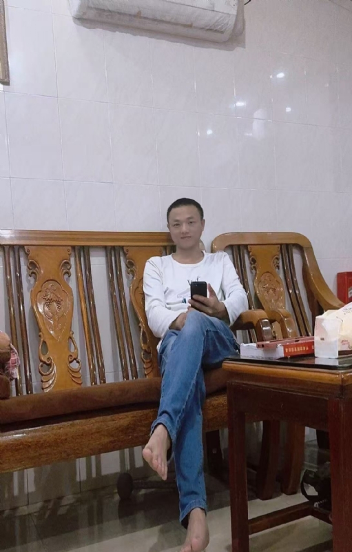 知年的第三张照片--无锡相亲服务中心